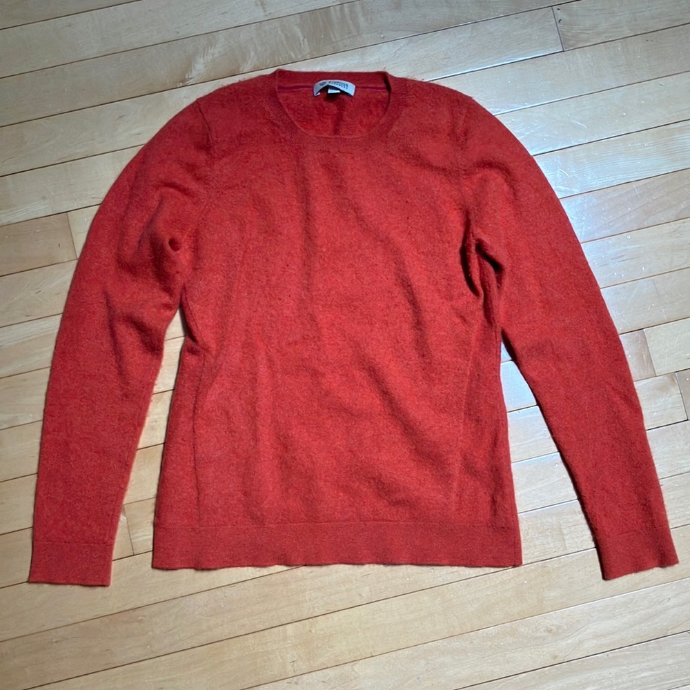 100% Kinross Cashmere Sweater